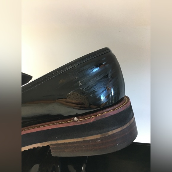 AMERICAN EAGLE SHINY LOAFERS (9M) - Picture 5 of 7